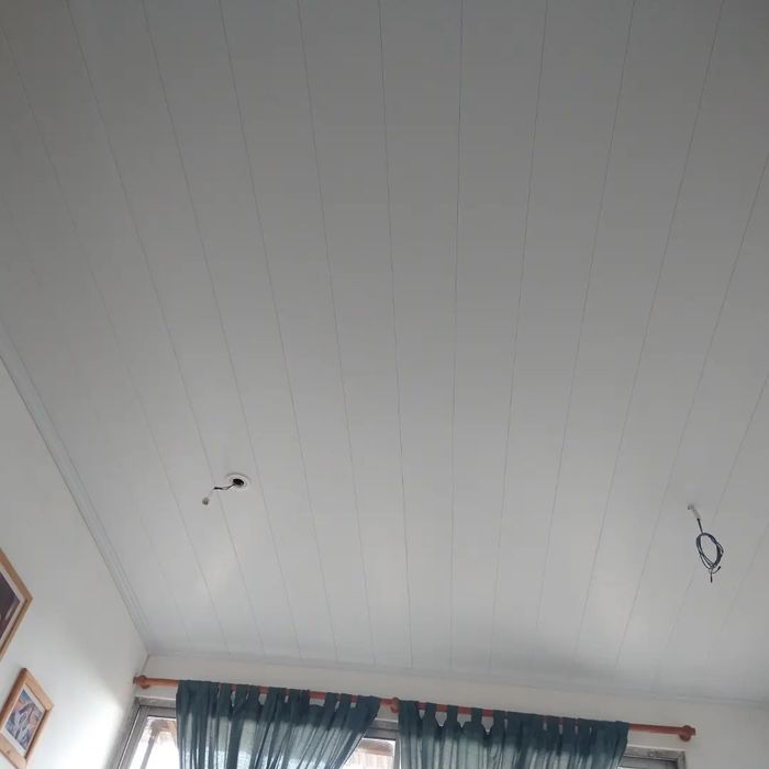 Techo de PVC instalado, obra de cliente